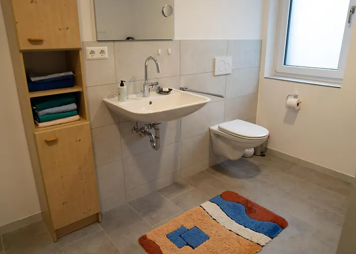 Gaestewohnung In Massivholzhaus شقة غنزبرغ